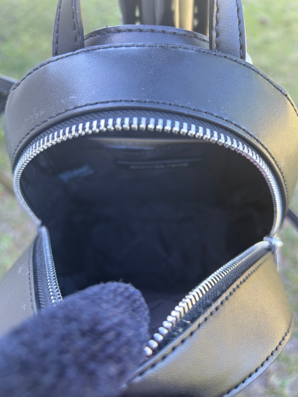 NWT $398 Michael Kors extra small CONVERTIBLE backpack, black - Picture 12 of 16